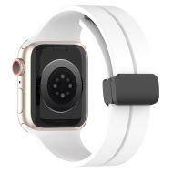 Ремешок для Apple Watch Series 8 (41 mm) силиконовый на магните <белый>