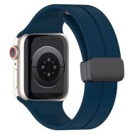 Ремешок для Apple Watch Series 8 (41 mm) силиконовый на магните <темно-синий>